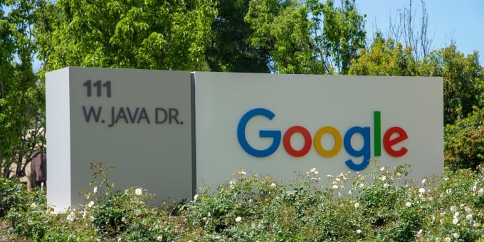 Google vola in borsa: superata la Microsoft